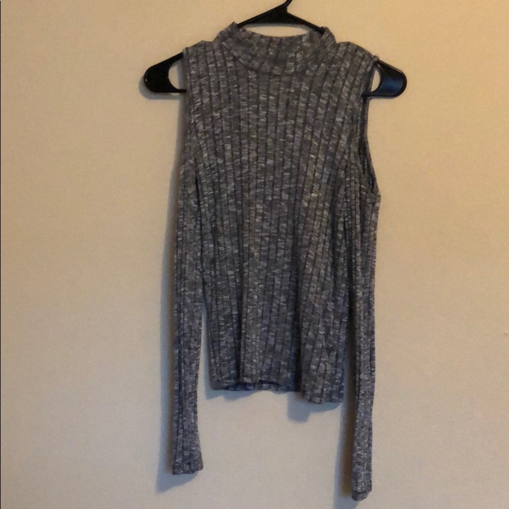 Peekaboo, long sleeve shirt